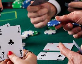 Introduktion til 6-maks poker spil