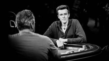 Er der nogen værdi i at blive nummer 2 i poker?